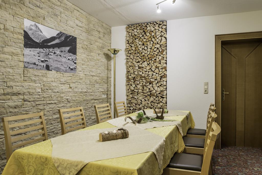 Apart Granada Ischgl Exterior photo